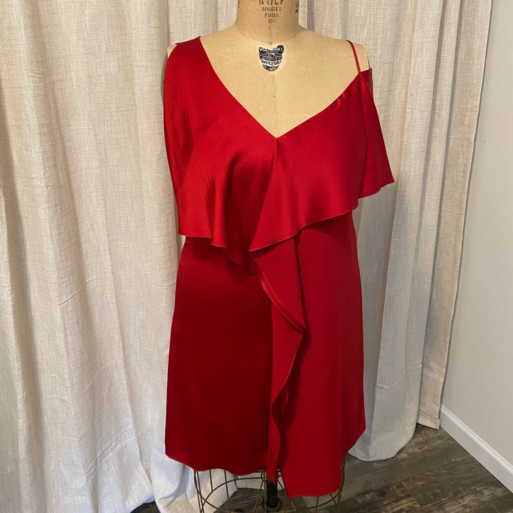 DIANE VON FURSTENBERG Red Asymmetrical Ruffle Dress